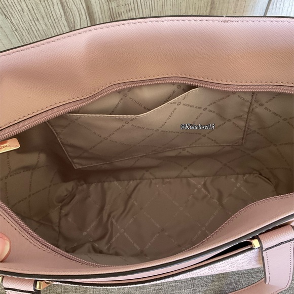 FINAL PRICE‼️ 🎉HOST PICK🎉 NWT Michael Kors Florence Logo Signature Ballet Tote - Picture 15 of 17